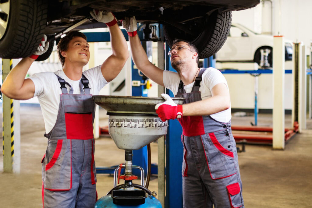 Užitočné tipy na výmenu oleja pre dlhšiu životnosť motora